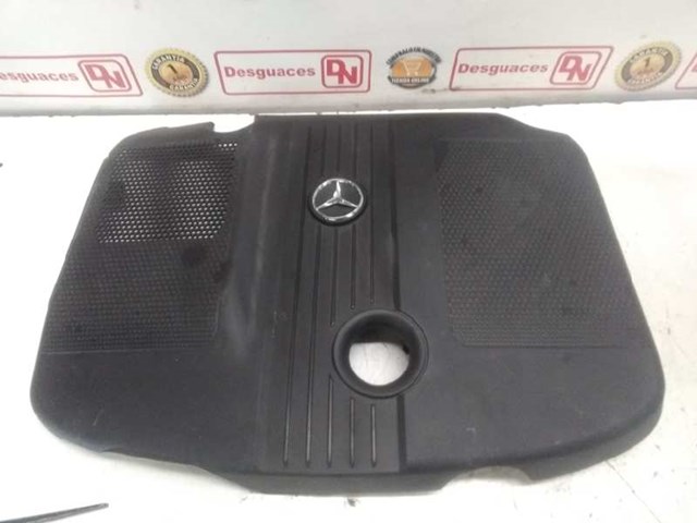 Tampa de motor decorativa A6510102167 Mercedes