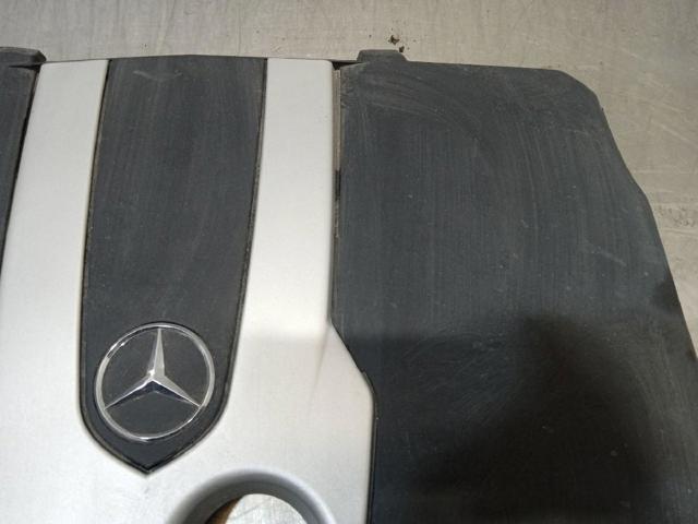 MERCEDES A6510108412 Крышка мотора декоративная в наличии Черкассы