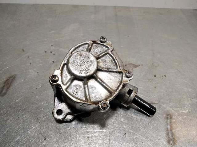 Bomba a vácuo A6512300465 MERCEDES