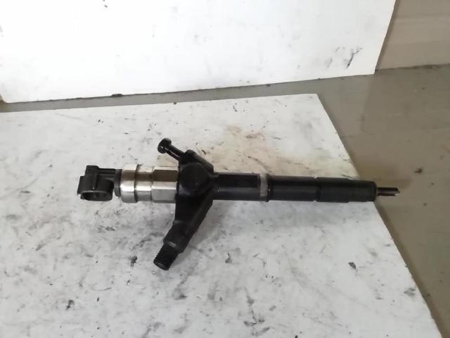 A6600AU600 NISSAN Топливные форсунки купить в Львов