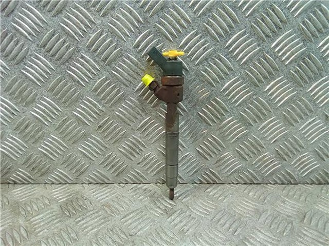 MERCEDES A6680700687 Форсунка впрыска топлива в наличии Хмельницкий