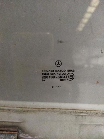 9017200318 MERCEDES Стекло двери передней левой купить в Полтава