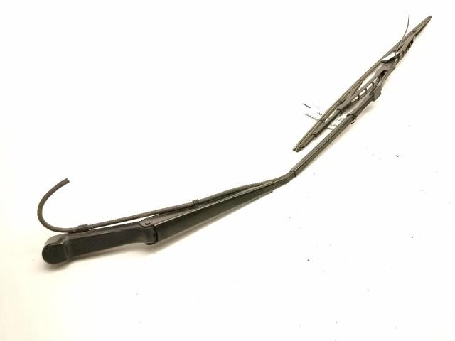 A9018200144 MERCEDES Поводок стеклоочистителя купить в Днепр