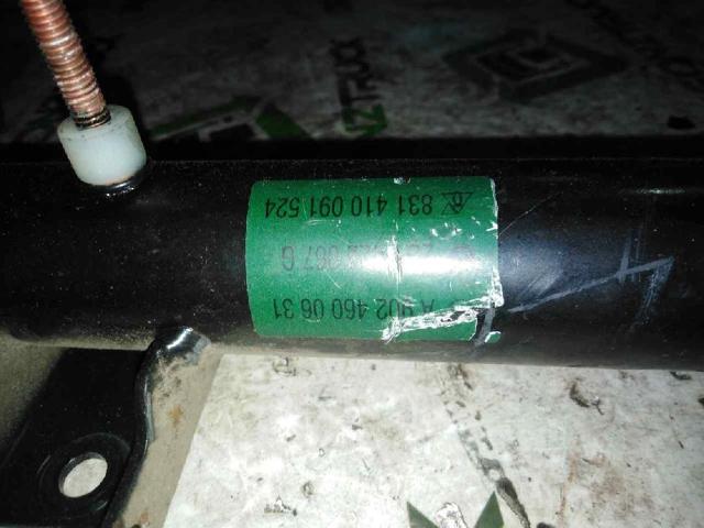 Veio da coluna de direção superior A9024600631 Mercedes