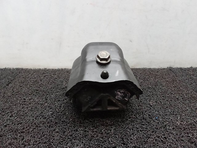 Coxim (suporte) esquerdo de motor A9062411013 Mercedes