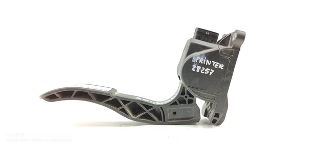 Potenciometro pedal para mercedes-benz sprinter 3-t furgón 215 cdi (906.611, 906.613) 646986 A9063000404