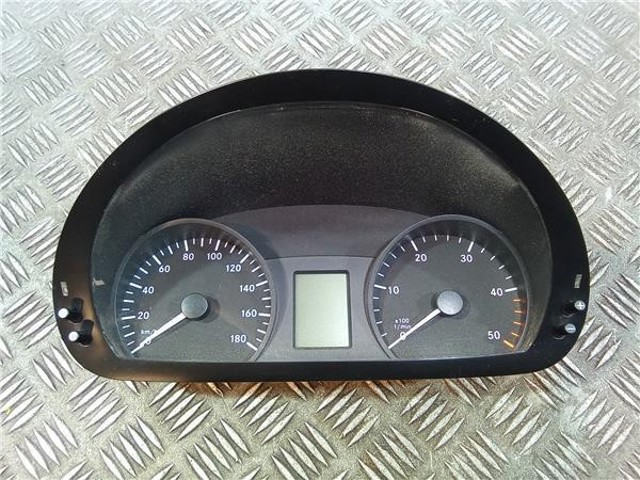 A9064468821 MERCEDES Приборная доска (щиток приборов) купить в Павлоград