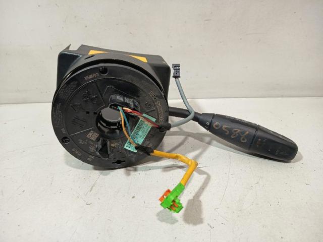 Comutador instalado na coluna da direção, montado Mercedes Sprinter 906