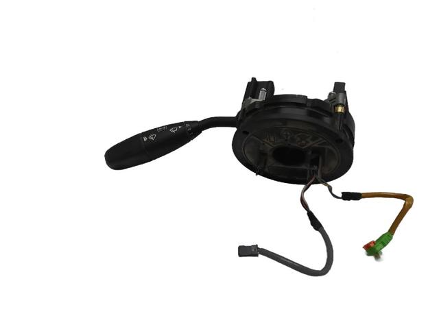 Comutador instalado na coluna da direção, montado Mercedes Sprinter 906