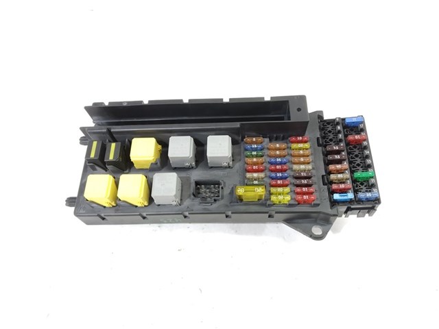A9065454201 MERCEDES Блок предохранителей купить в Киев