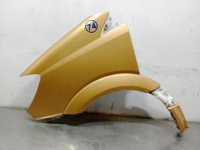 Pára-lama dianteiro esquerdo A9066377719 MERCEDES