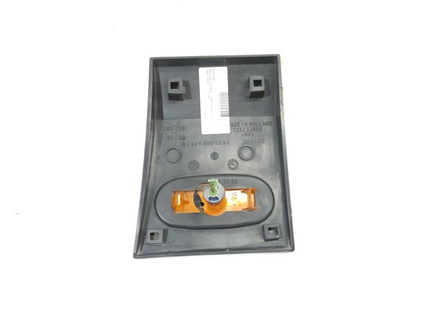 MERCEDES A9066901282 Накладка стойки кузова внешняя центральная правая в наличии Черновцы