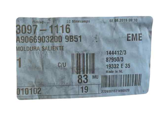 A9066903200 MERCEDES Молдинг крыла заднего левого купить в Киев