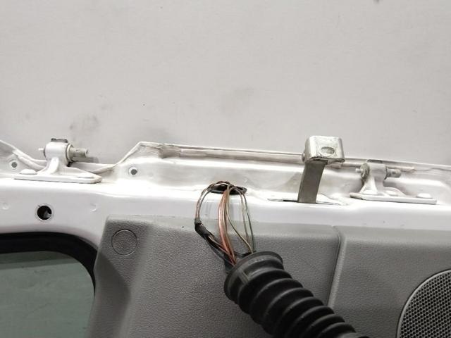 Porta dianteira esquerda Mercedes Sprinter 906