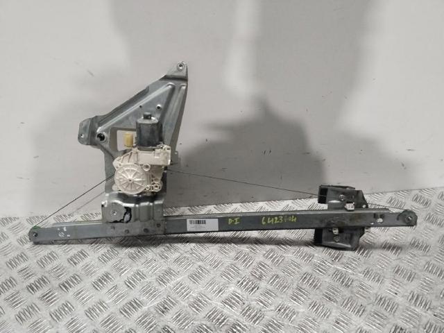 Mecanismo de acionamento de vidro da porta dianteira esquerda A9067200046 MERCEDES
