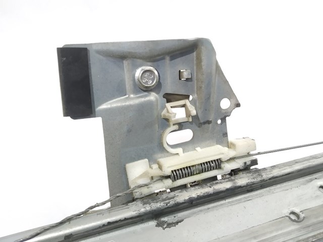 Mecanismo de acionamento de vidro da porta dianteira esquerda A9067200046 MERCEDES