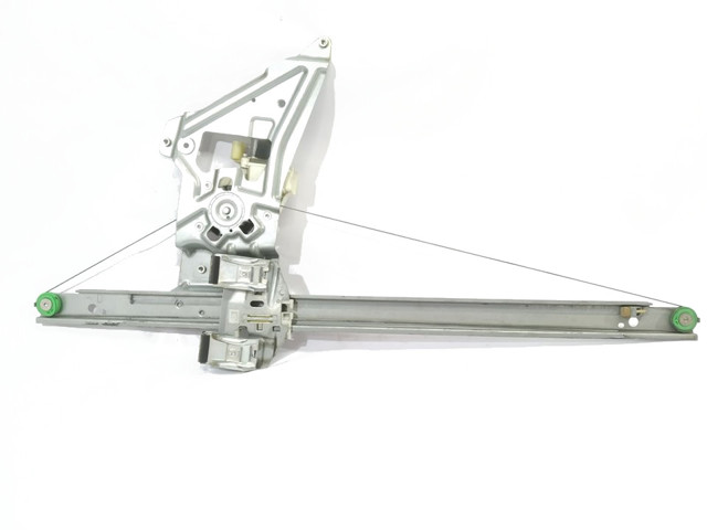 Mecanismo de acionamento de vidro da porta dianteira direita A9067200146 MERCEDES