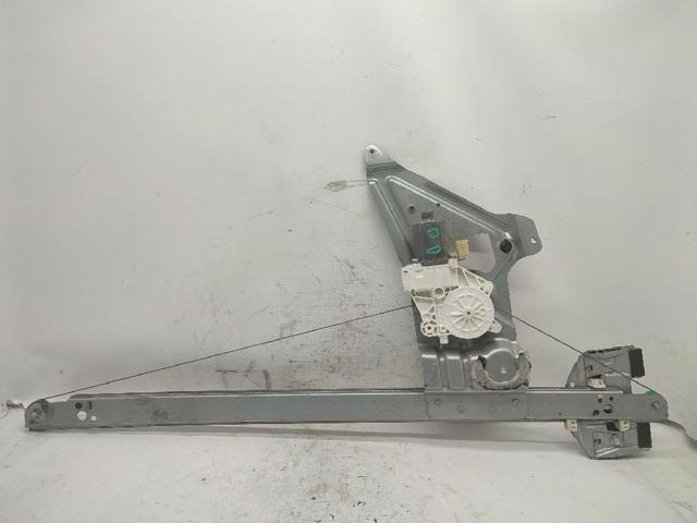 Mecanismo de acionamento de vidro da porta dianteira direita A9067200146 MERCEDES