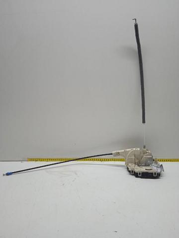 A9067201435 MERCEDES Замок водительской двери купить в Николаев