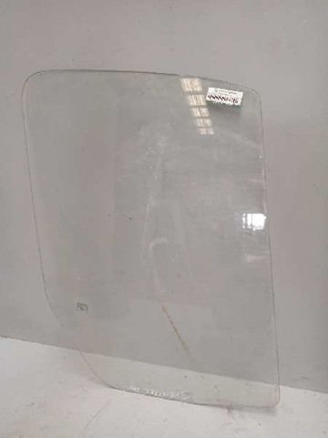 A9067250110 MERCEDES Стекло двери передней правой купить в Харьков