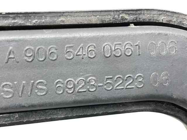 MERCEDES A9067600547 Ролик двери боковой (сдвижной) правый нижний в наличии Киев