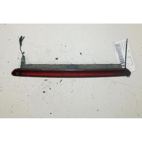 Sinal de parada traseiro adicional A9068200456 VAG