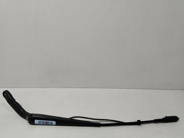 Braço de limpa-pára-brisas do pára-brisas A9068200644 MERCEDES