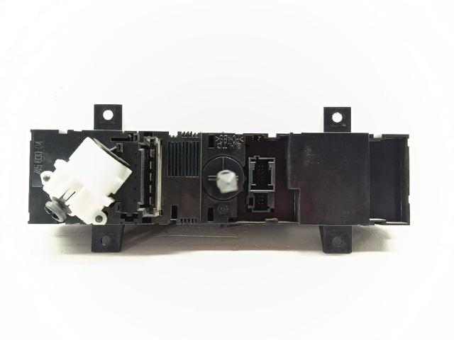 MERCEDES A9068300485 Блок управления кондиционером в наличии Украина