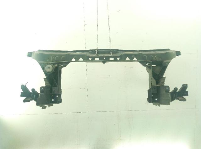 Suporte do radiador montado (painel de montagem de fixação das luzes) A9068800203 MERCEDES