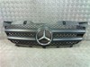 Grelha do radiador A9068800385 MERCEDES