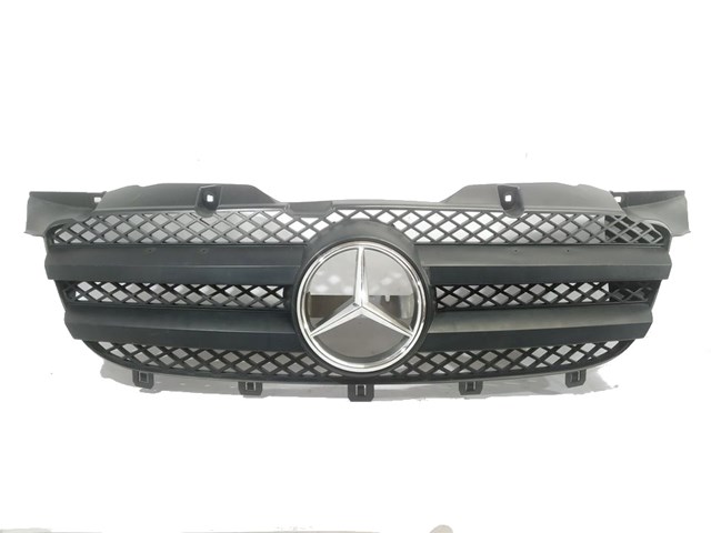 Grade dianteira para Mercedes-Benz Sprinter 5-T Box/Chassis (905) Mercedes Sprinter 02.00 -> Open Box 208 CDI (901.6/902.611-612) / 03.99 - 12.06 A9068800385