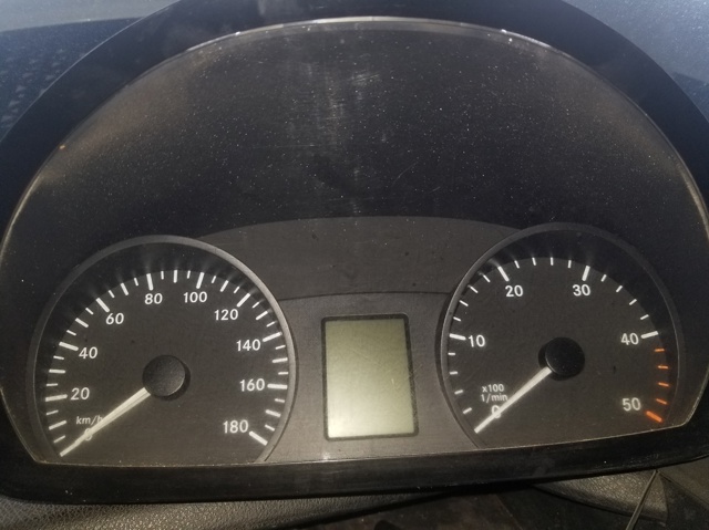 MERCEDES A9069002200 Панель приборов в наличии Житомир