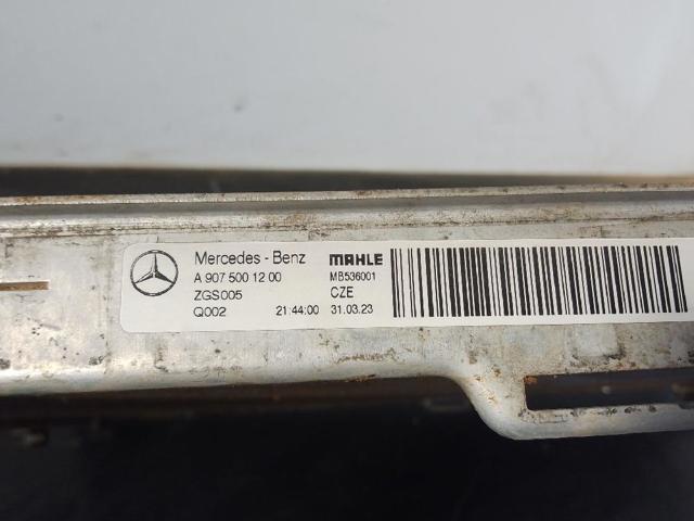MERCEDES A9075001200 Радиатор охлаждения двигателя в наличии Одесса