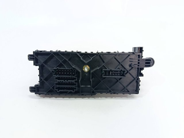 Unidade de dispositivos de segurança Mercedes Sprinter 907, 910