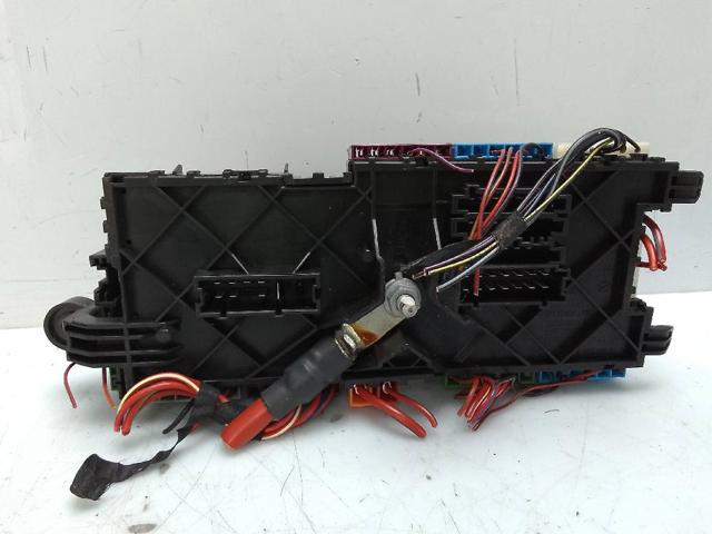 Unidade de dispositivos de segurança Mercedes Sprinter 907, 910