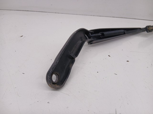 MERCEDES A9108203200 Поводок стеклоочистителя в наличии Харьков