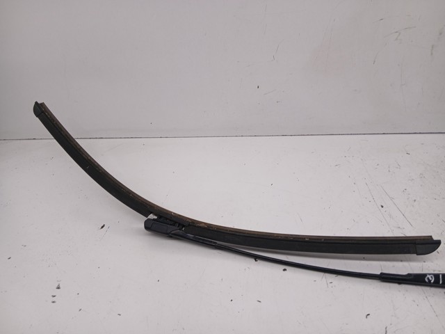 MERCEDES A9108203200 Поводок стеклоочистителя в наличии Ирпень