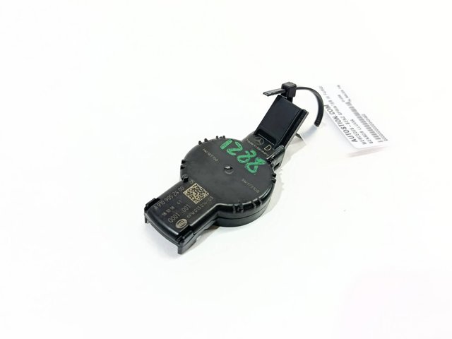 MERCEDES A9109052400 в наличии Ирпень