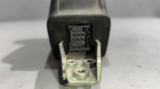 A9432600209 MERCEDES Рукоятка рычага КПП купить в Черкассы