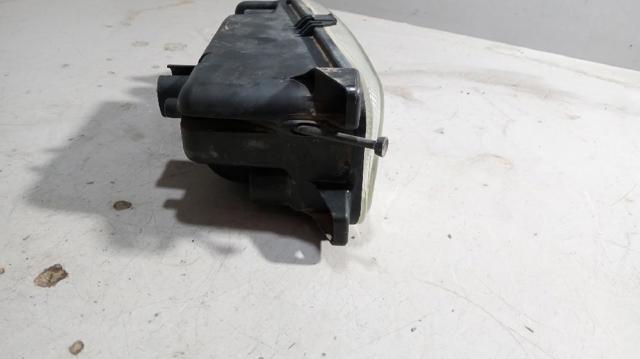 MERCEDES A9438200056 Фара противотуманная левая в наличии Киев