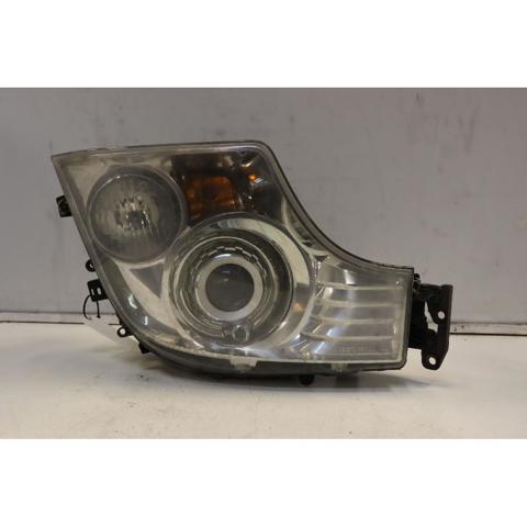 A9608200739 MERCEDES Фара левая купить в Николаев