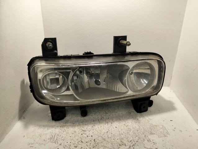 A9738202361 MERCEDES Фара правая купить в Ужгород