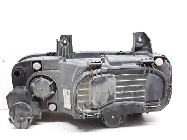 A9738202761 Фара правая купить Чернигов