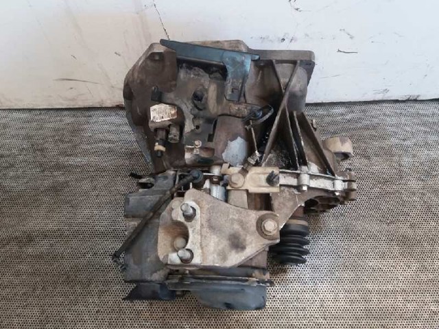 FORD AA6R7002BBB КПП в сборе (механическая коробка передач) в наличии Черновцы