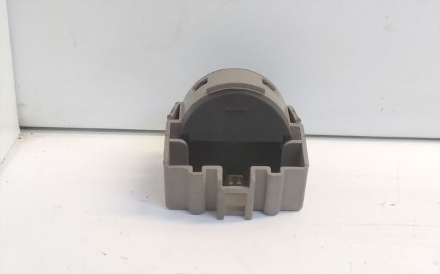 AA6T11572AA Контактная группа замка зажигания купить Ужгород