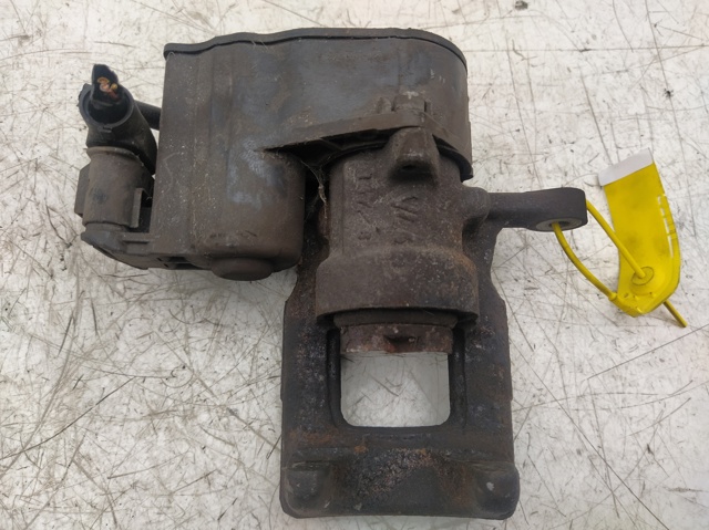 AD777015 PEUGEOT Суппорт тормозной задний правый купить в Одесса