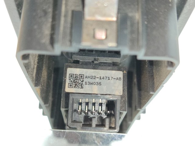 LAND ROVER AH2214717AB Кнопочный блок управления стеклоподъемником задний левый в наличии Полтава