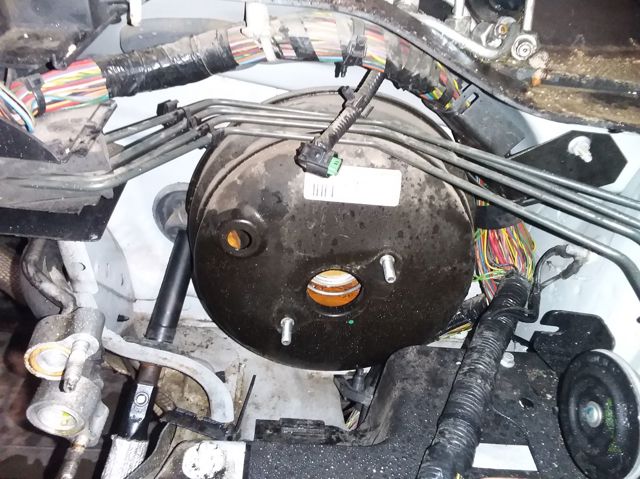 AH222B195AB LAND ROVER купить в Черкассы