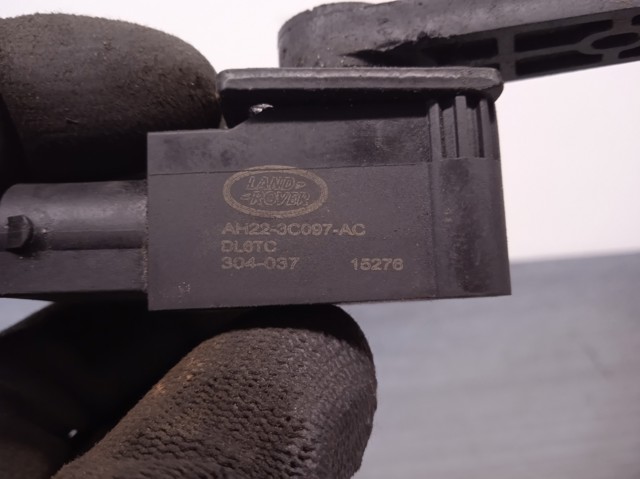 LAND ROVER AH223C097AC Датчик положения кузова в наличии Харьков