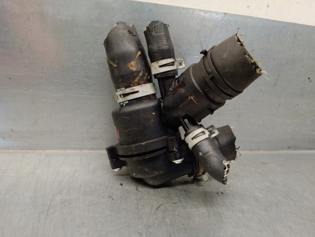 AH228K515AA LAND ROVER Корпус термостата купить в Одесса